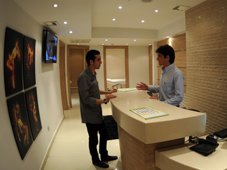 This is a sample alt text!